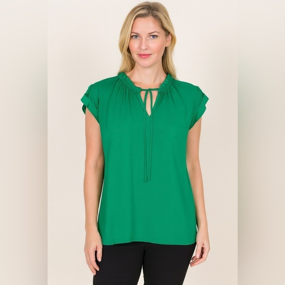 NY Collection Tops - NY Collection Women’s  Green Flutter Sleeve‎ Blouse with Tie Front Size M